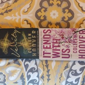 Colleen Hoover books - Verity and It Ends with Us